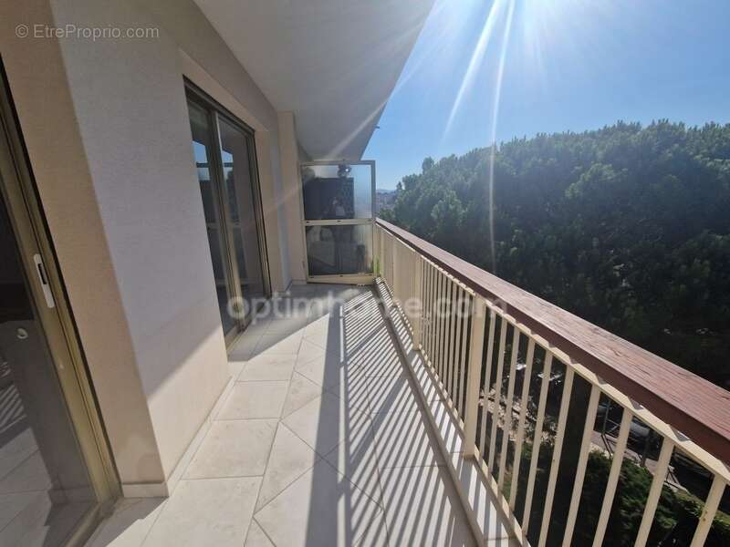 Appartement 2 pièces de 57 m² traversant avec terrasses dans résidence avec piscine - photo 14