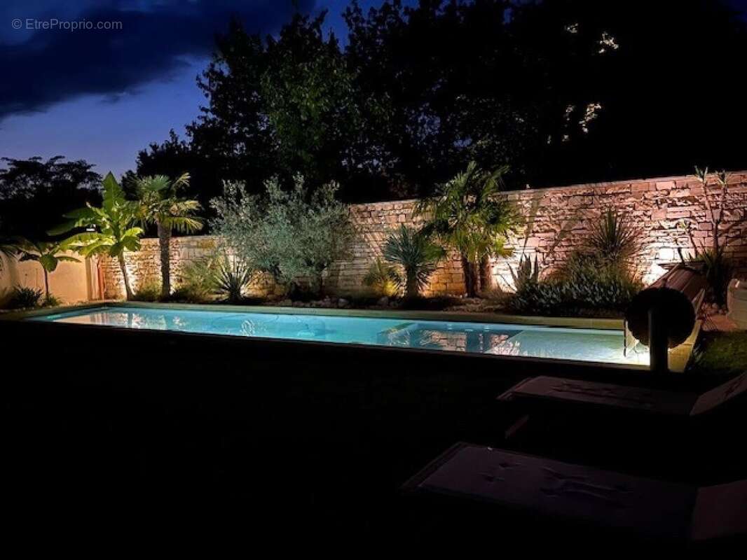Maison 221 m² à Cahors  - photo 4