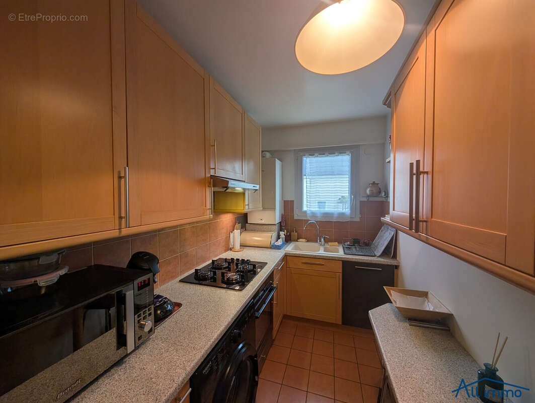 Appartement à SAINT-MAUR-DES-FOSSES