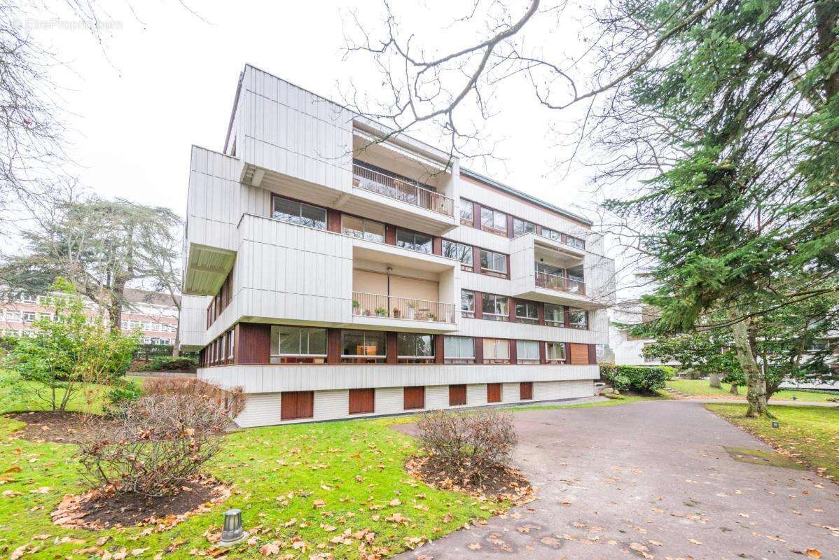 Appartement à LOUVECIENNES
