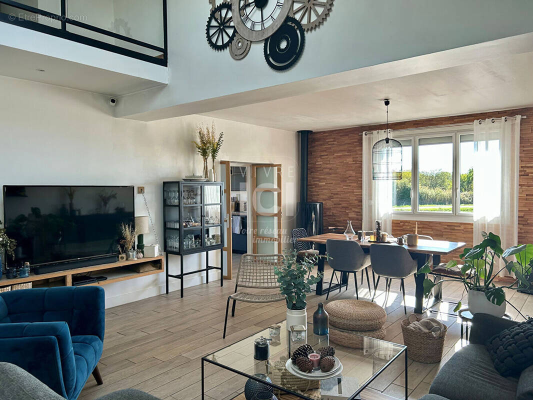 Maison à PONT-SAINT-MARTIN