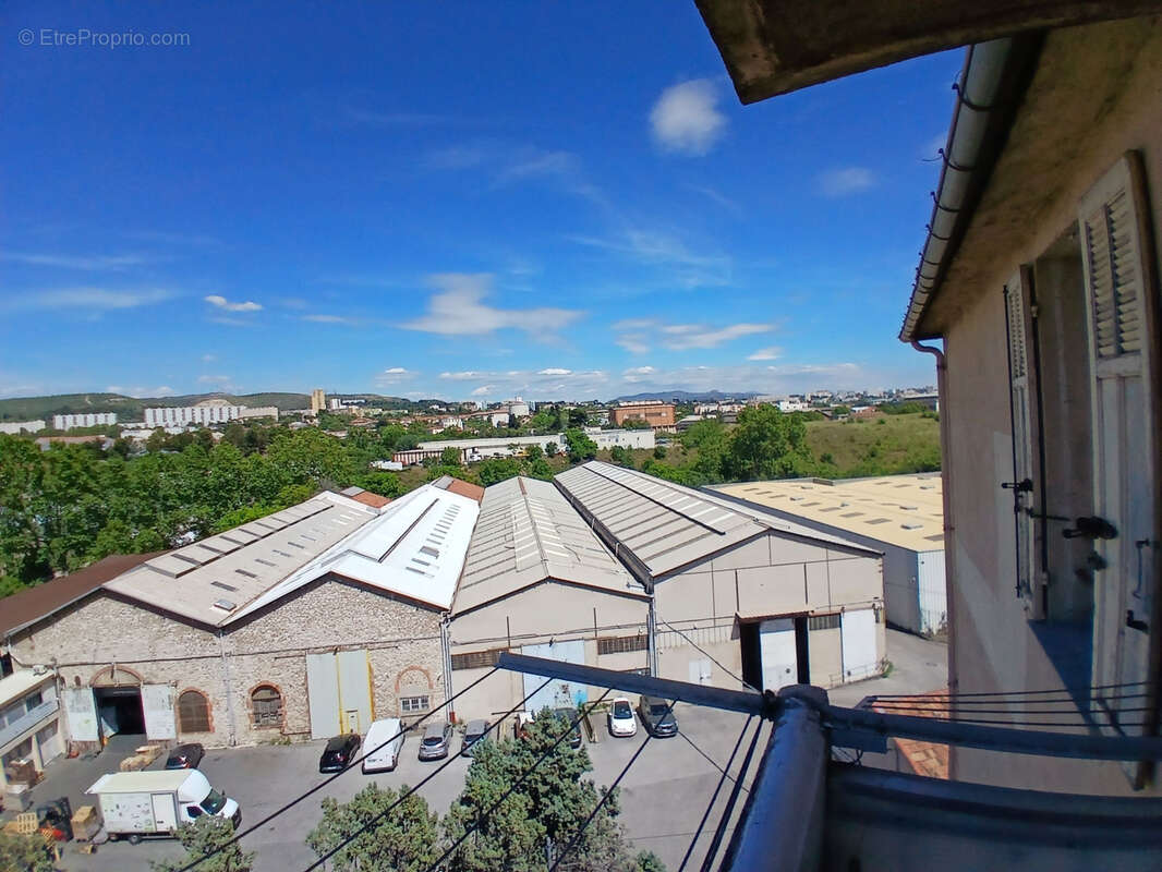 Appartement à MARSEILLE-15E