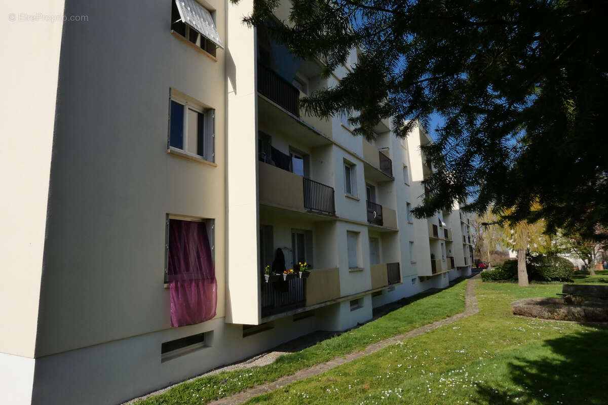 Appartement à DOMERAT
