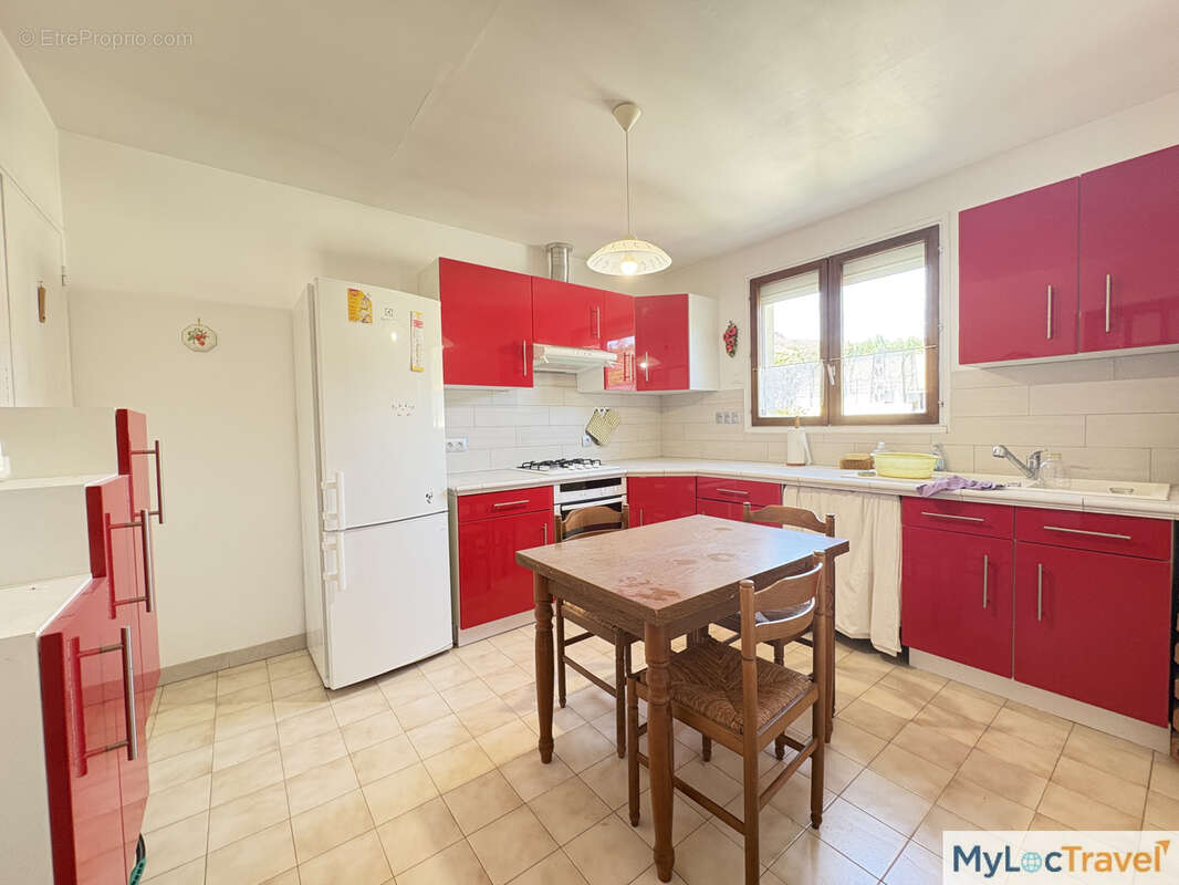 Maison à LAMALOU-LES-BAINS