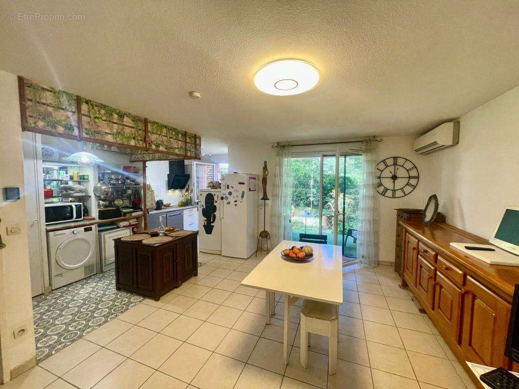 Appartement à CASTELGINEST