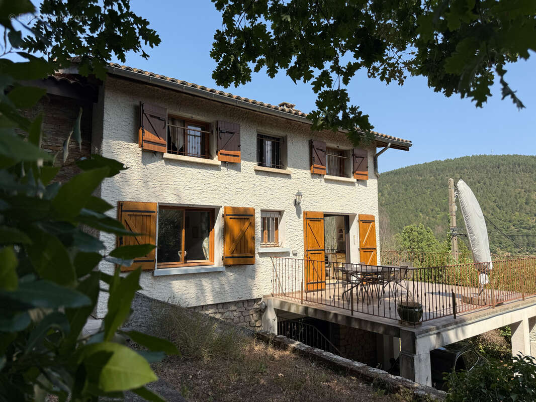 Villa 130m2, 4ch, Garage de 50m2, 2 800m2 de Jardin clos avec vue - photo 11
