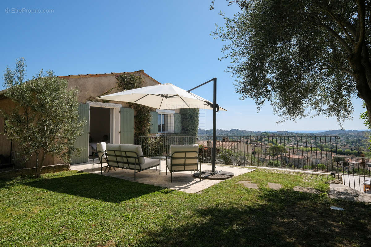 Maison à LA COLLE-SUR-LOUP
