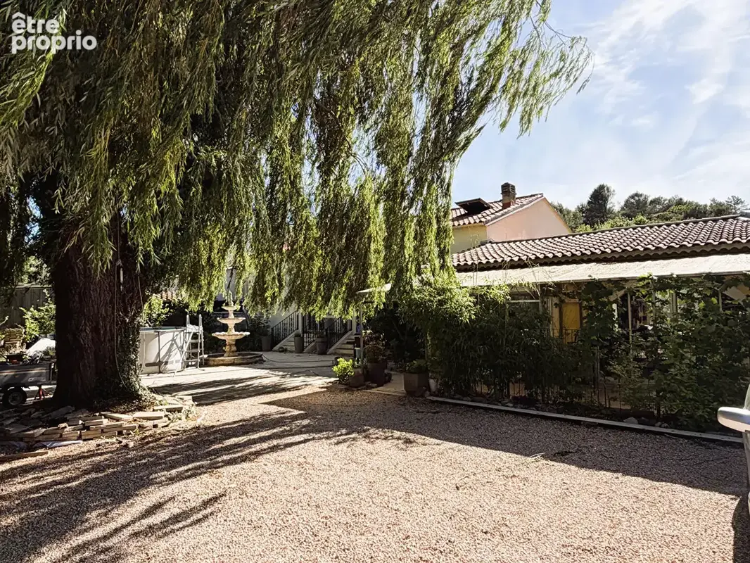 Vente villa 5 pièces avec jardin 13490 JOUQUES - photo 2