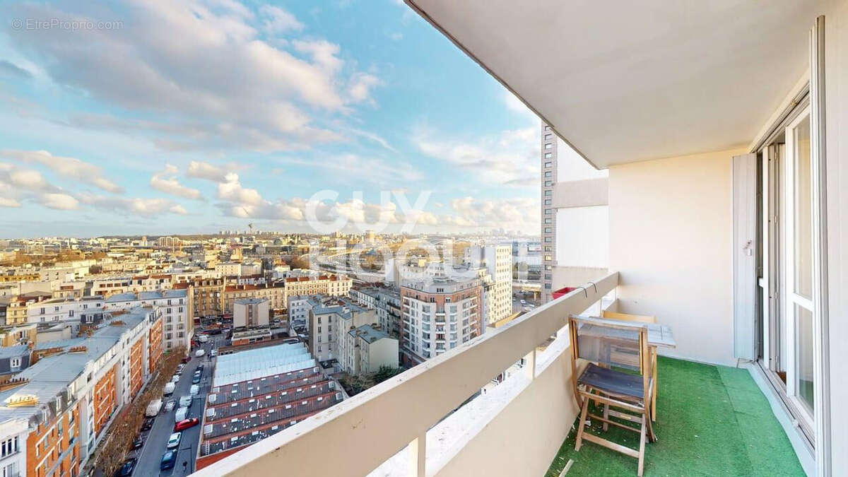 Appartement à AUBERVILLIERS