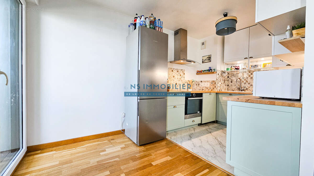 Appartement à COLOMBES