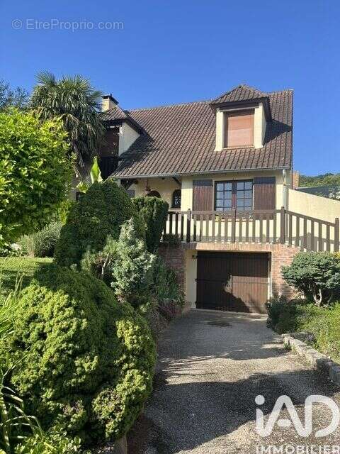 Photo 3 - Maison à CORMEILLES-EN-PARISIS
