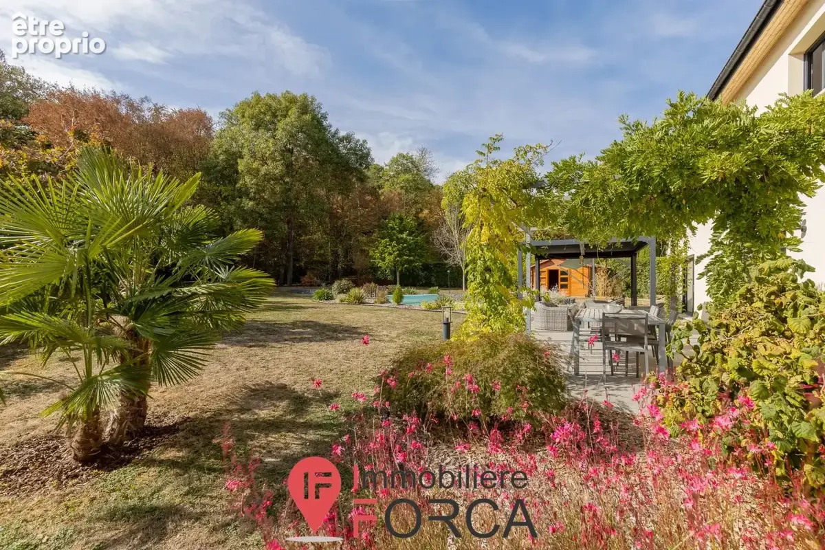 Woippy - villa d'architecte avec piscine - 311 m² - photo 17