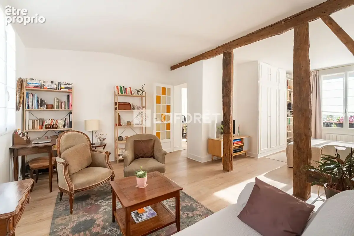 Appartement à PARIS-16E