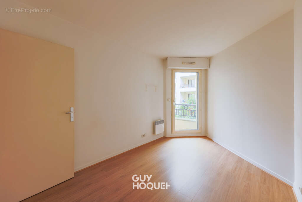 Appartement à ISSY-LES-MOULINEAUX