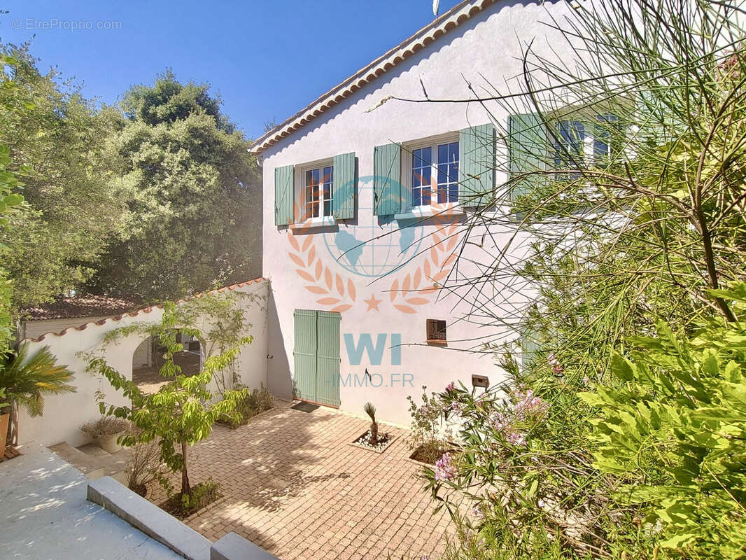 Maison à TARADEAU