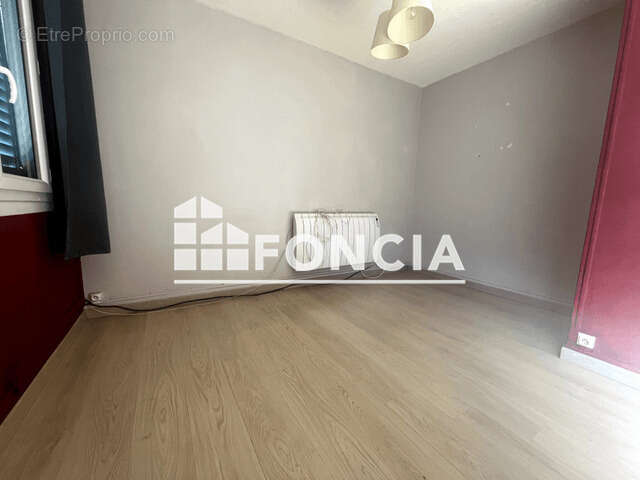 Appartement à VIZILLE