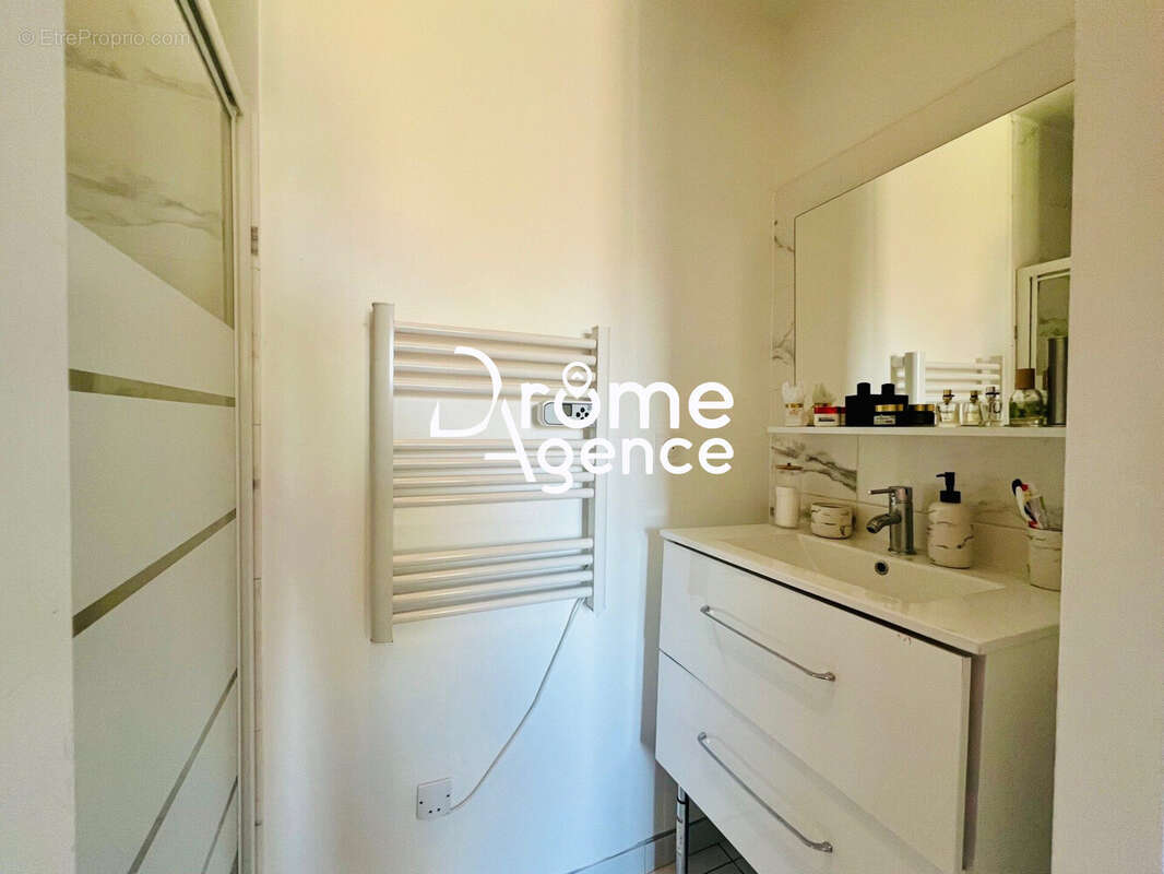 Maison 93 m² à Besayes  - photo 6