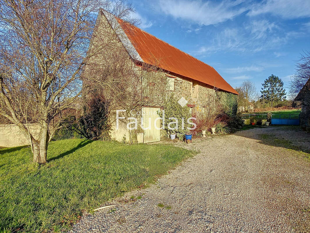 Maison à VILLERS-BOCAGE