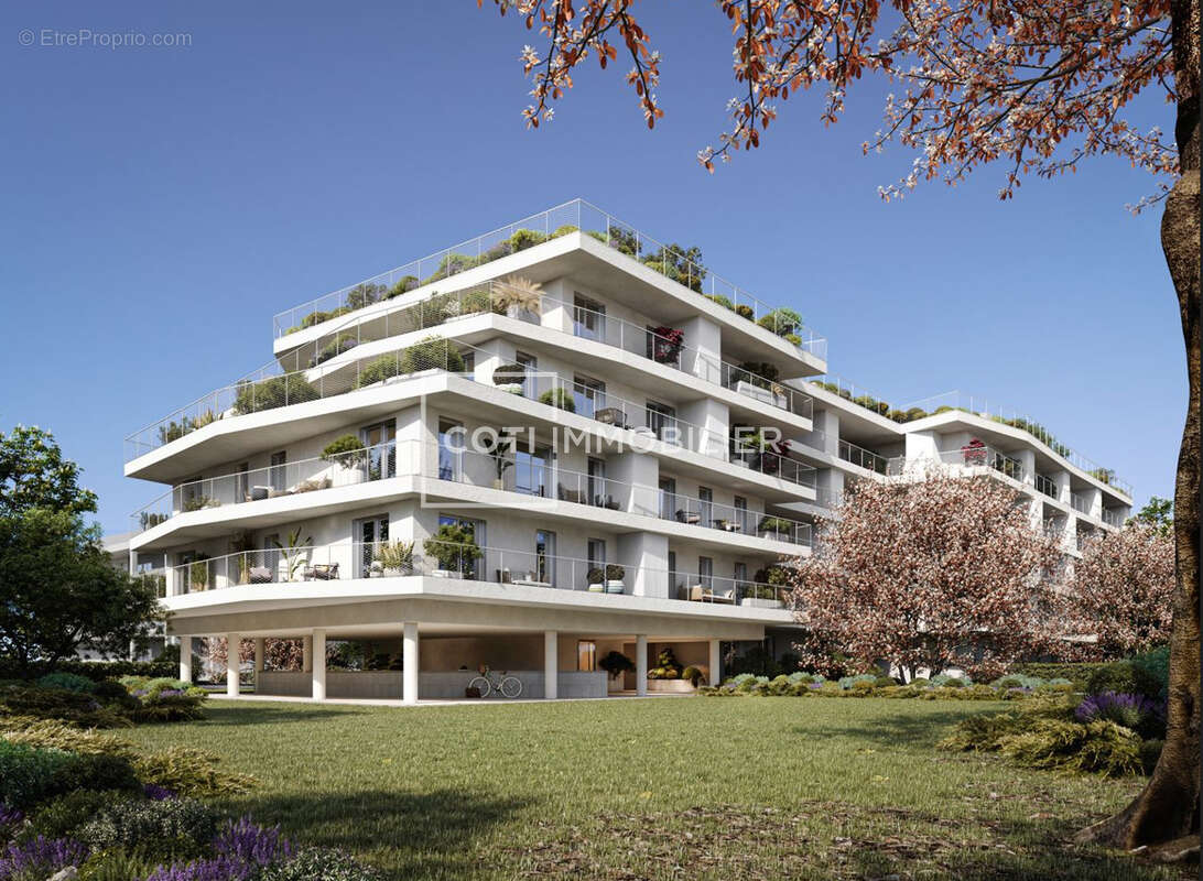 Appartement à MARSEILLE-8E