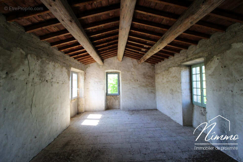 Maison à NIMES