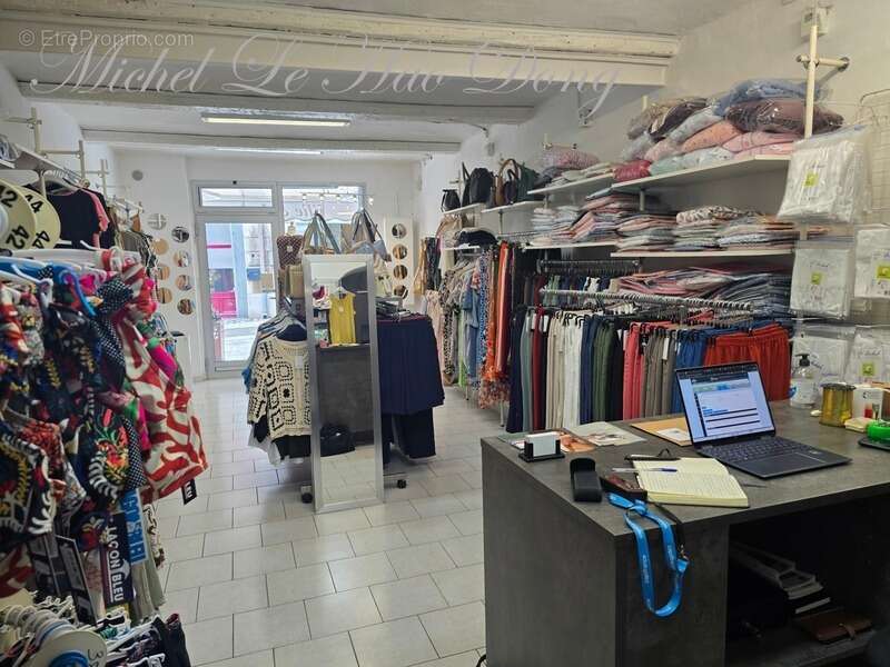 Fonds de commerce Boutique de prêt à porter à vendre QUISSAC (30) - photo 3