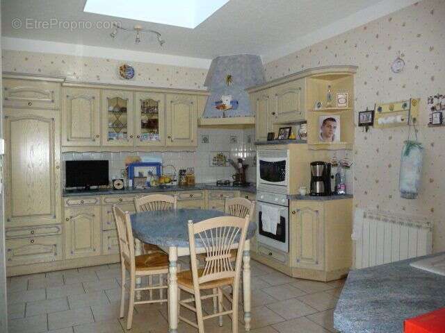 Maison 127 m² à Villaines-La-Juhel  - photo 3