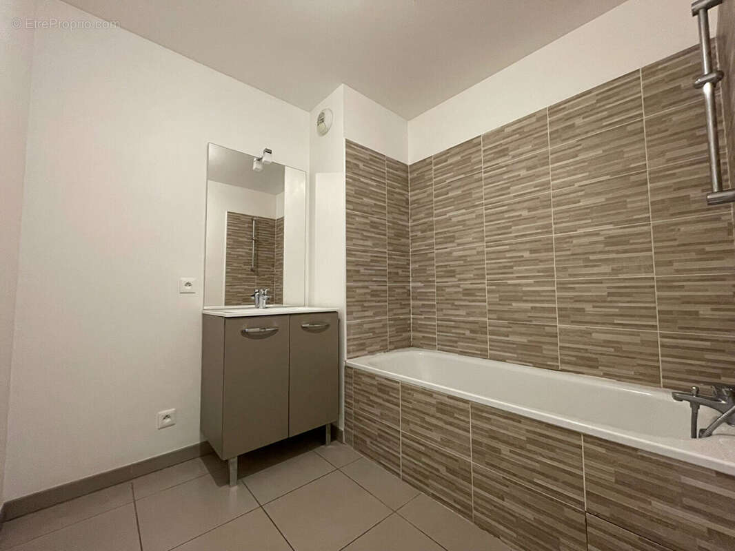 Appartement à CENON