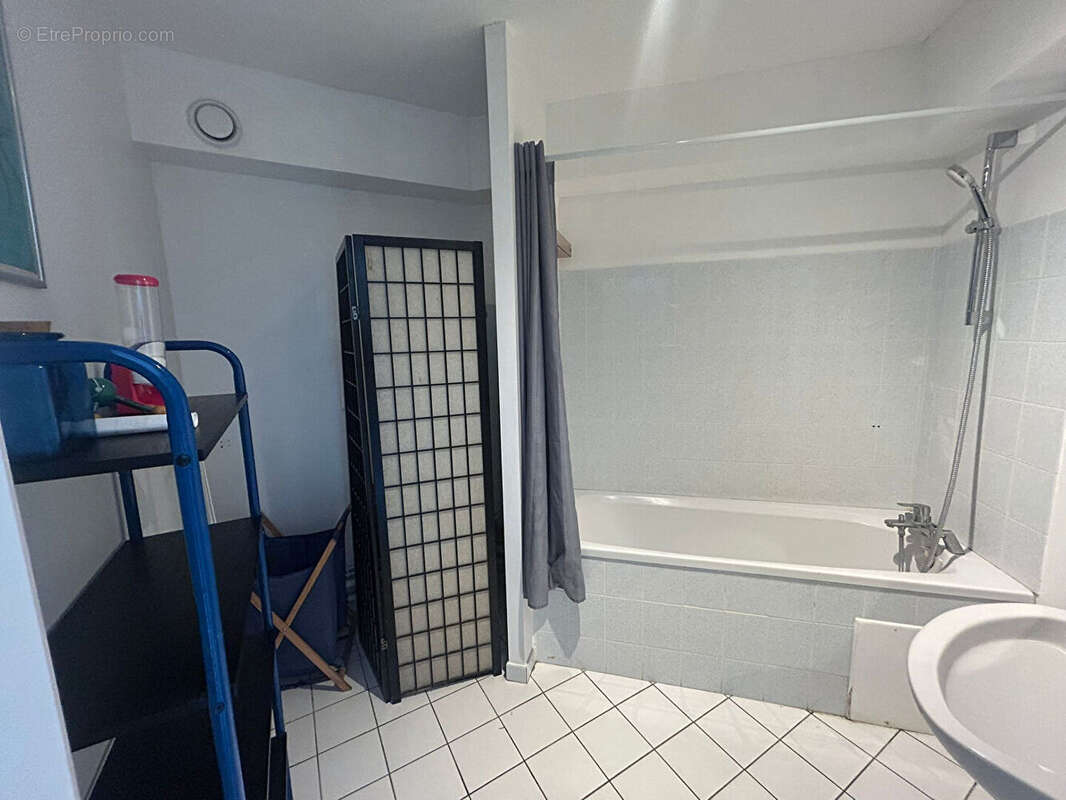 Appartement à FOURAS