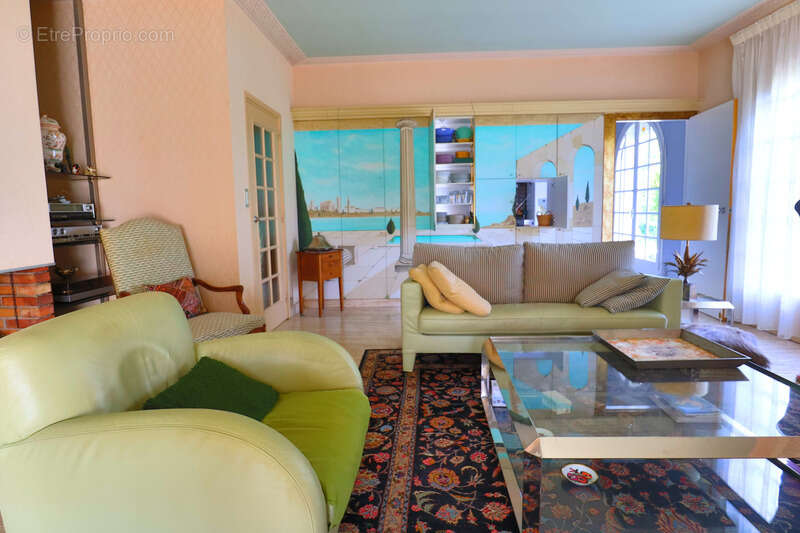 Maison à SAINT-BARTHELEMY-DE-VALS