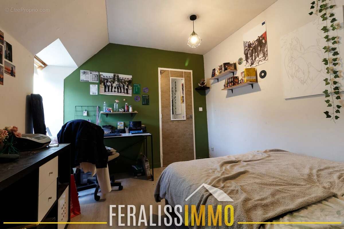 Maison à VAUX-SUR-SEINE