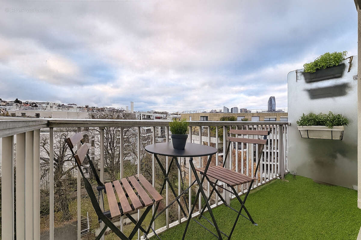 Appartement à SURESNES