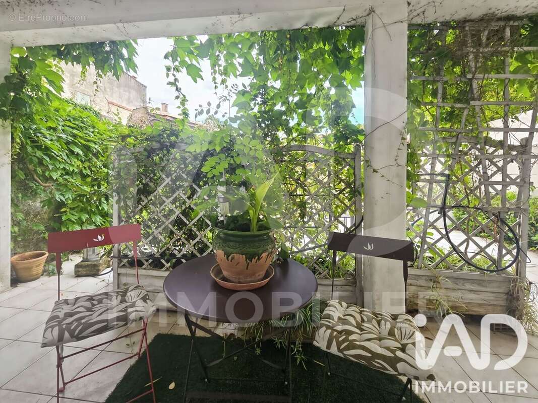 Photo 2 - Maison à RODILHAN