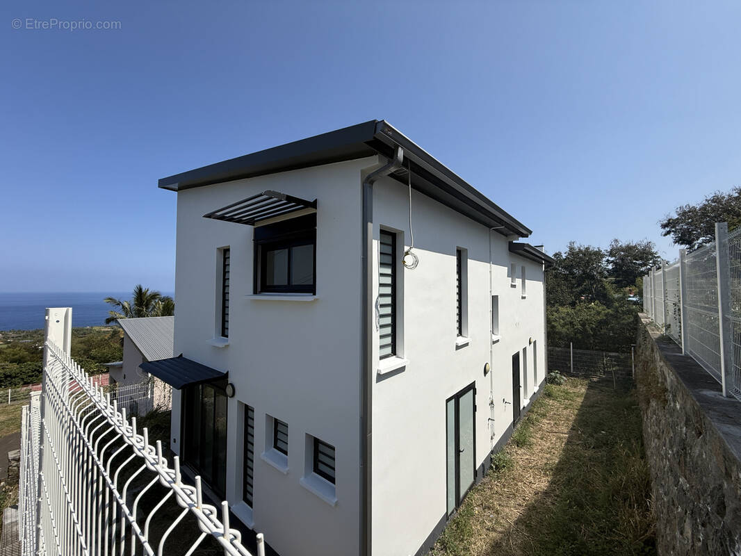 Maison à LE PORT