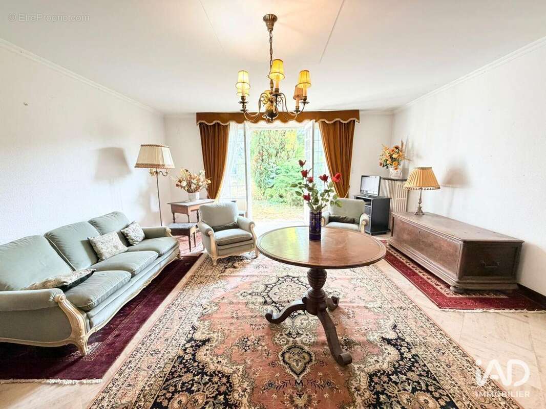 Maison 486 m² à Cerisiers  - photo 5