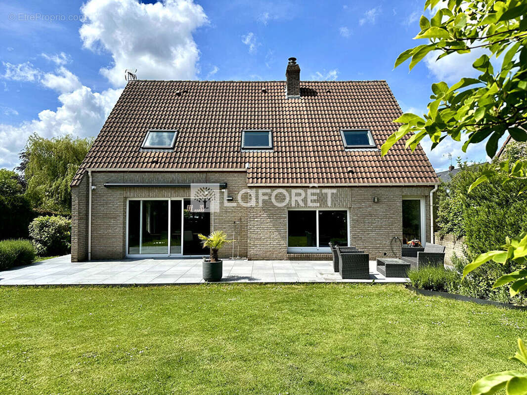 Maison à MERIGNIES