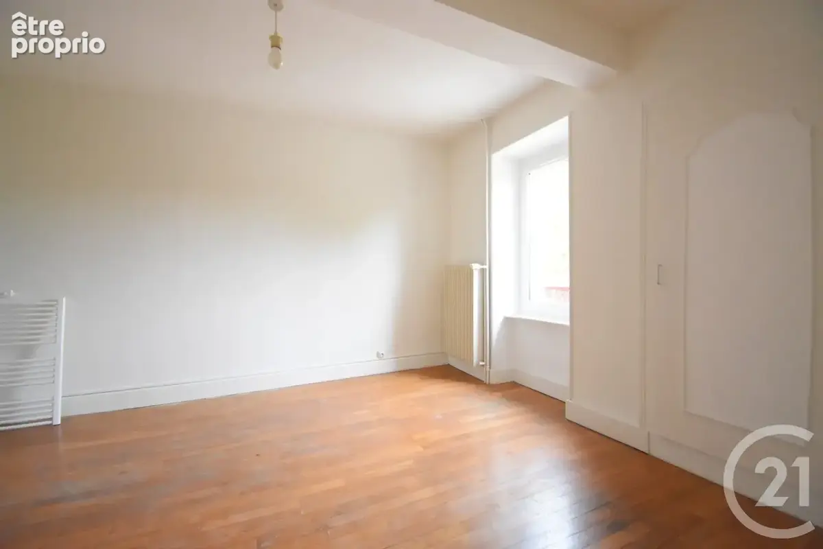 Maison 4 pièces 123 m² à vendre à Le Vernet (03200) - photo 4