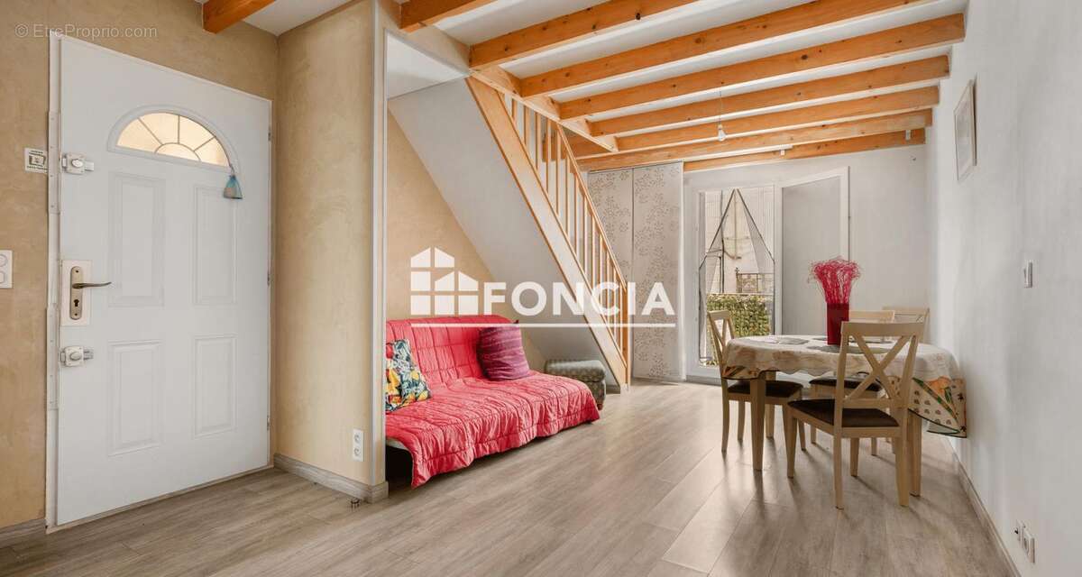 Duplex T3 au coeur de la ville - photo 3