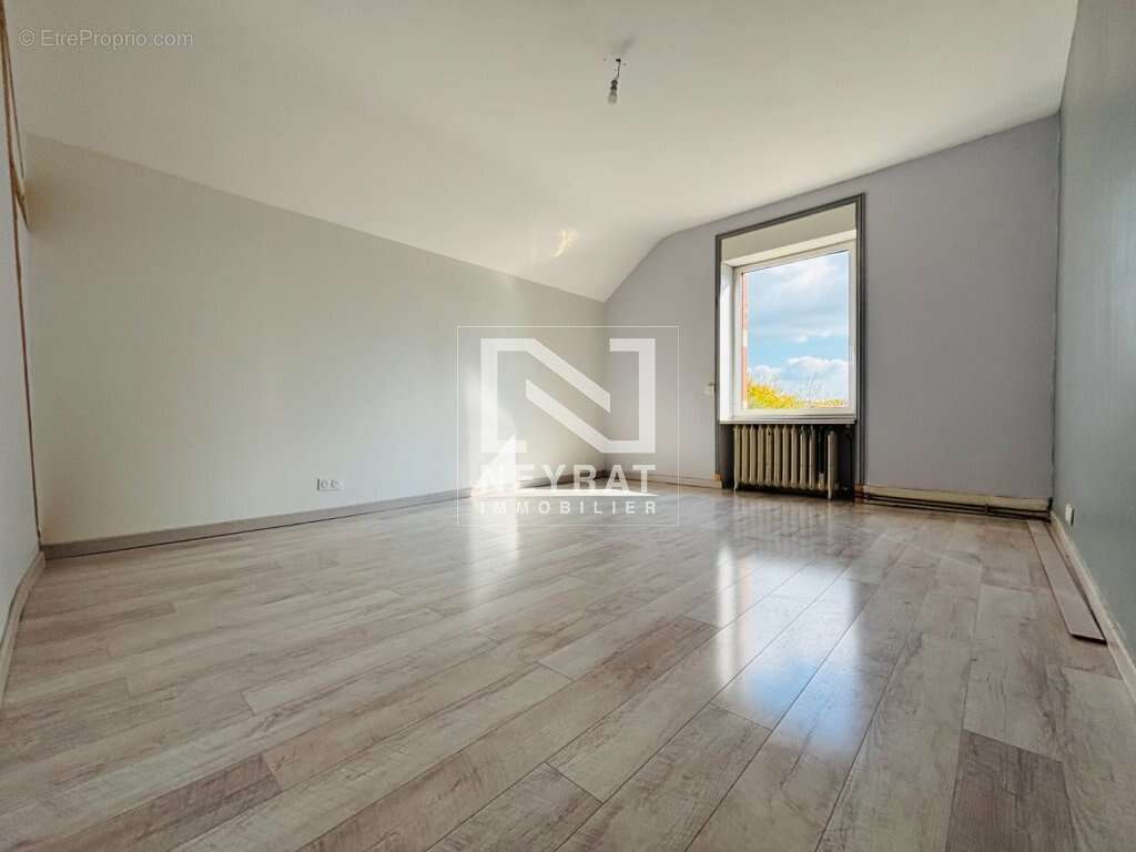 Maison à MONTCEAU-LES-MINES