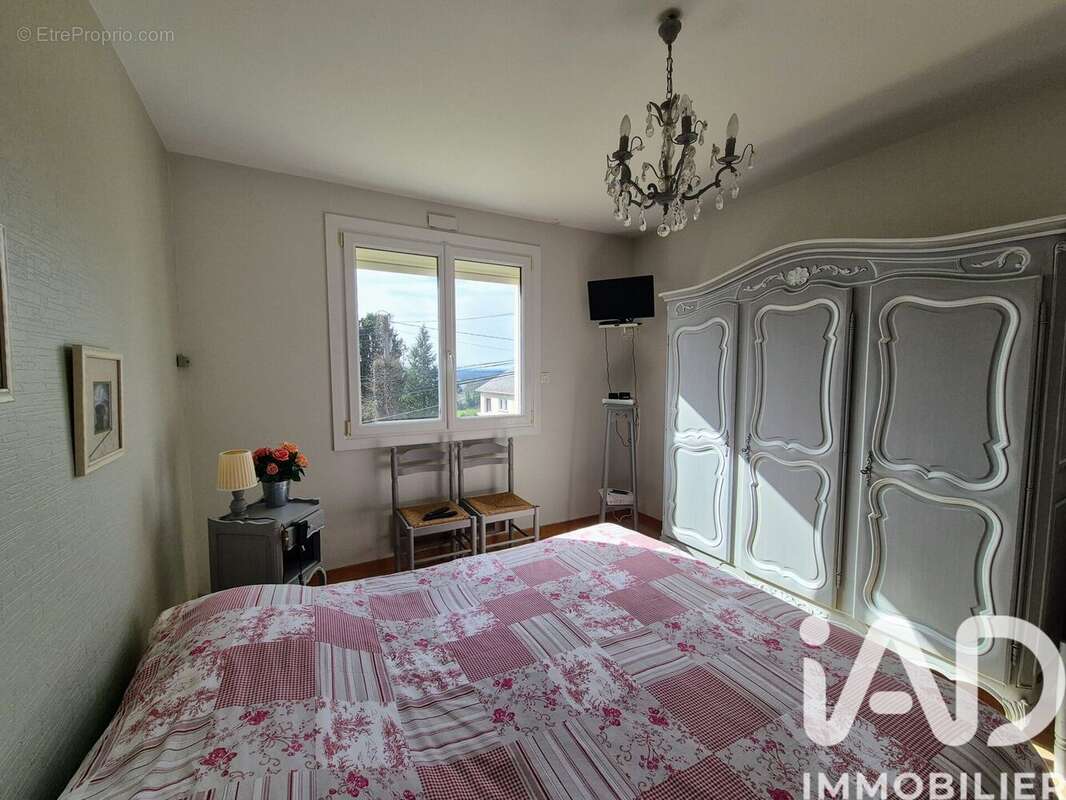 Photo 8 - Maison à SAINT-ETIENNE-DE-MONTLUC