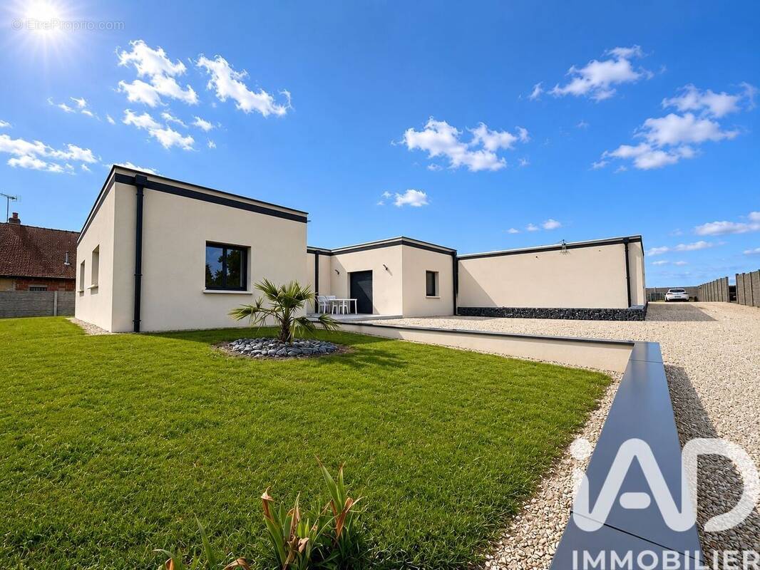 Photo 1 - Maison à LA NOUE