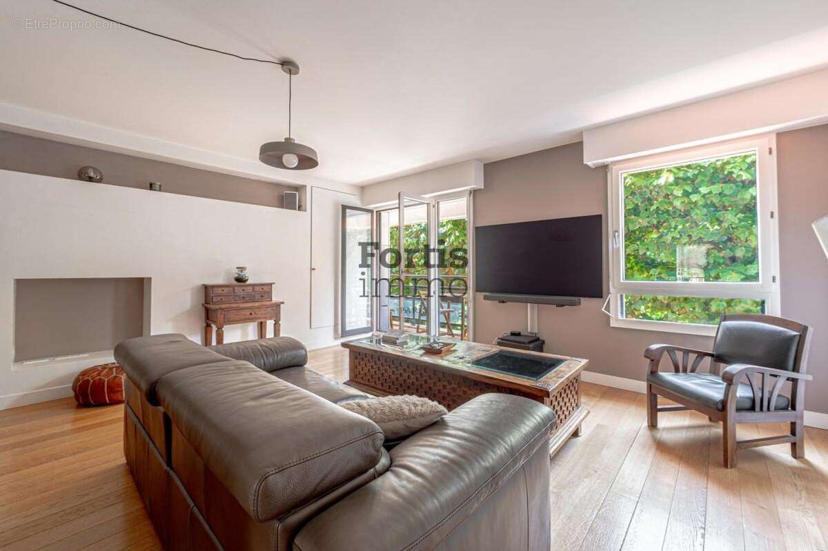 Appartement à RUEIL-MALMAISON