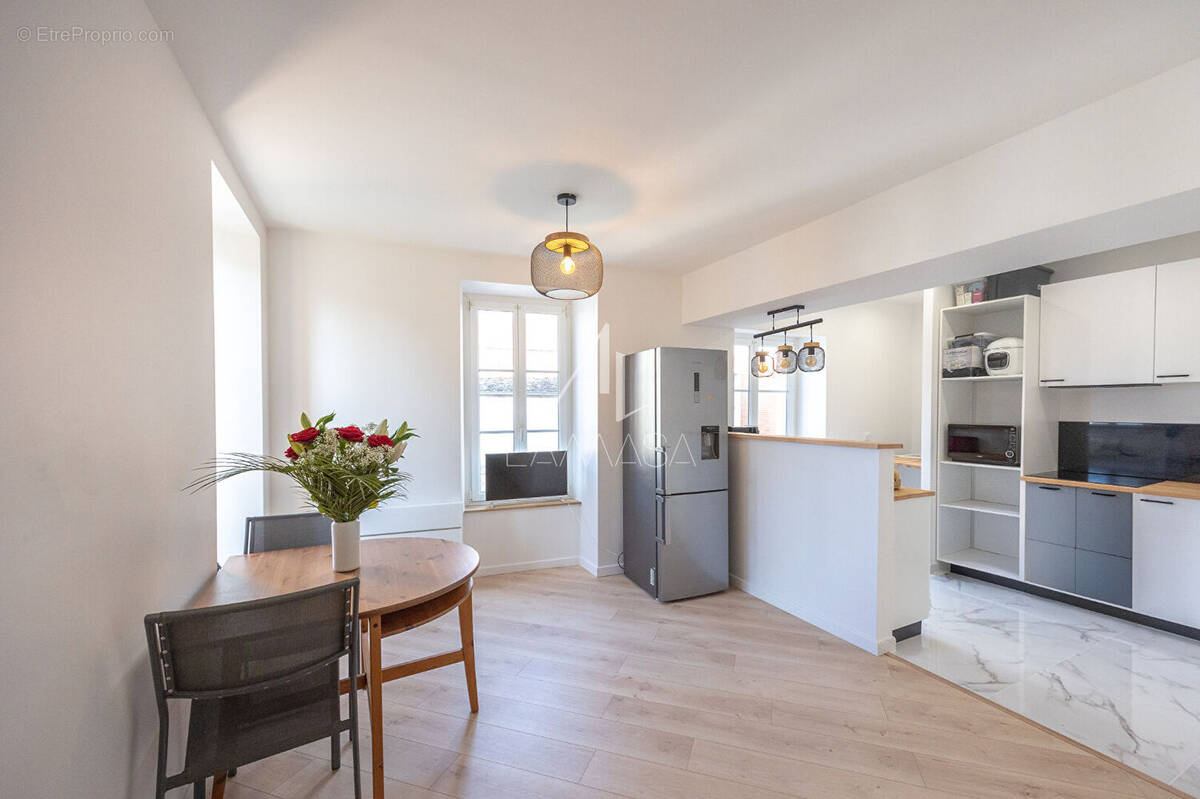 Appartement à DAMPMART