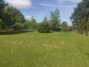 Terrain à BOSMIE-L'AIGUILLE