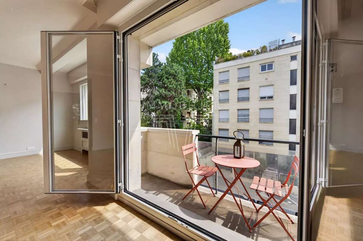 Charles laffitte. appartement familial avec balcons - photo 29