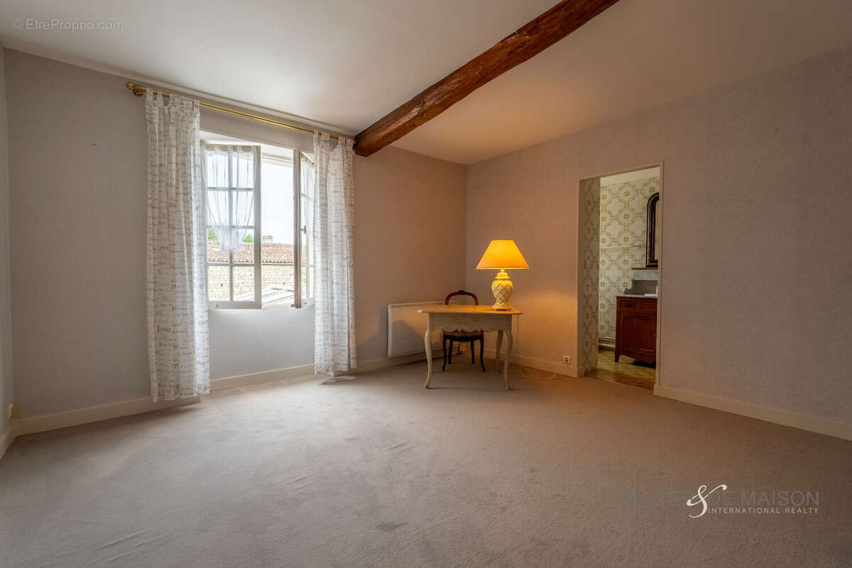 Maison à BOUTIERS-SAINT-TROJAN