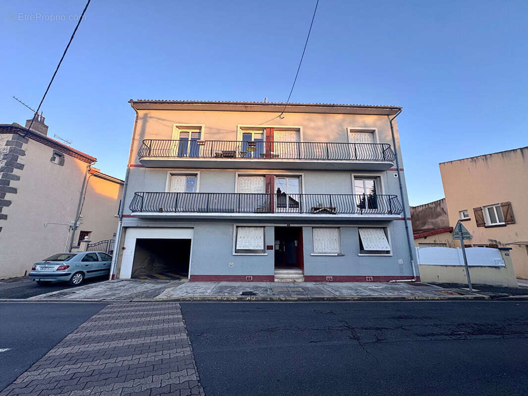 Appartement à PONT-DU-CHATEAU