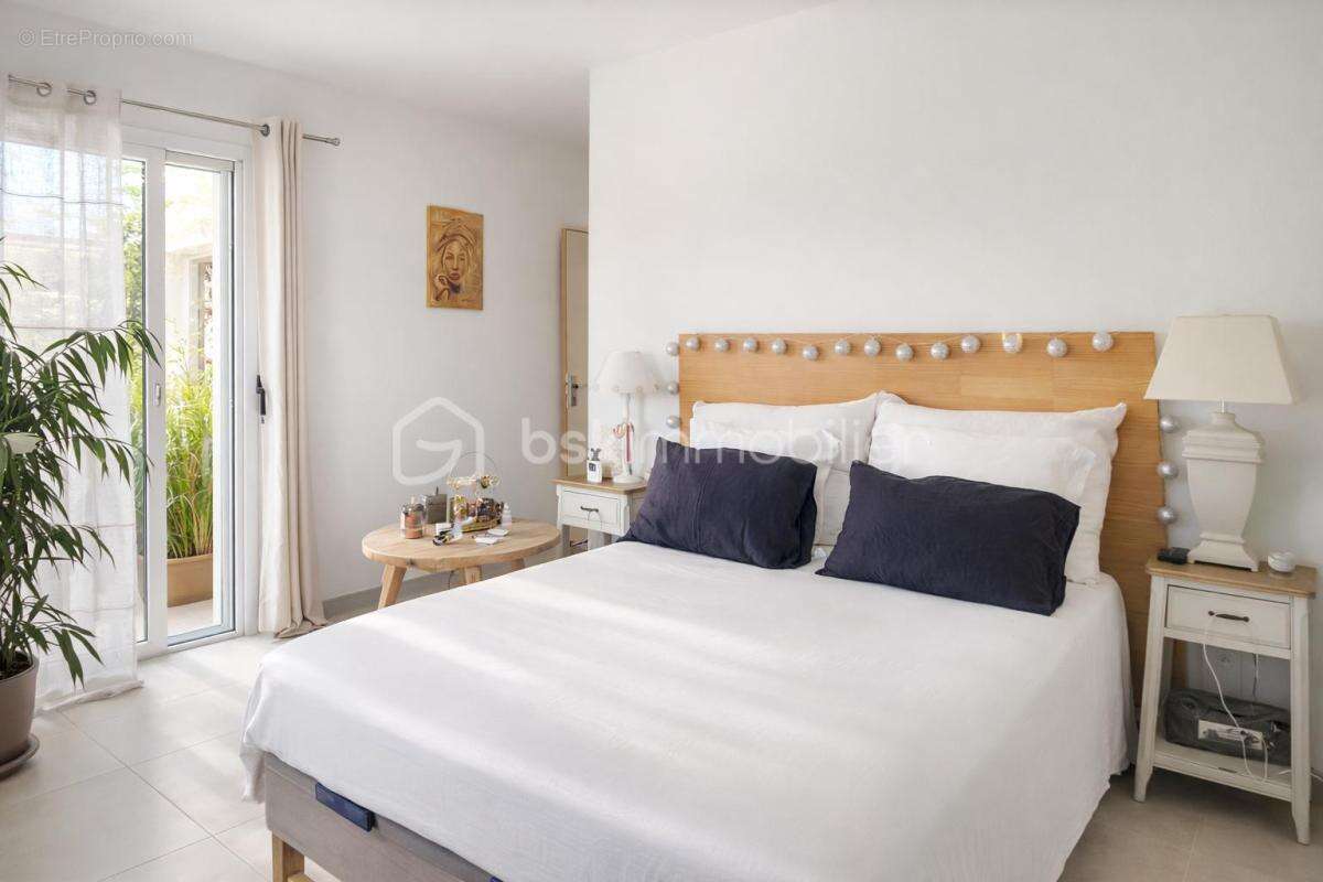 VISAN – Maison contemporaine de plain-pied avec piscine, prestations haut de gamme et environnement privilégié - photo 7