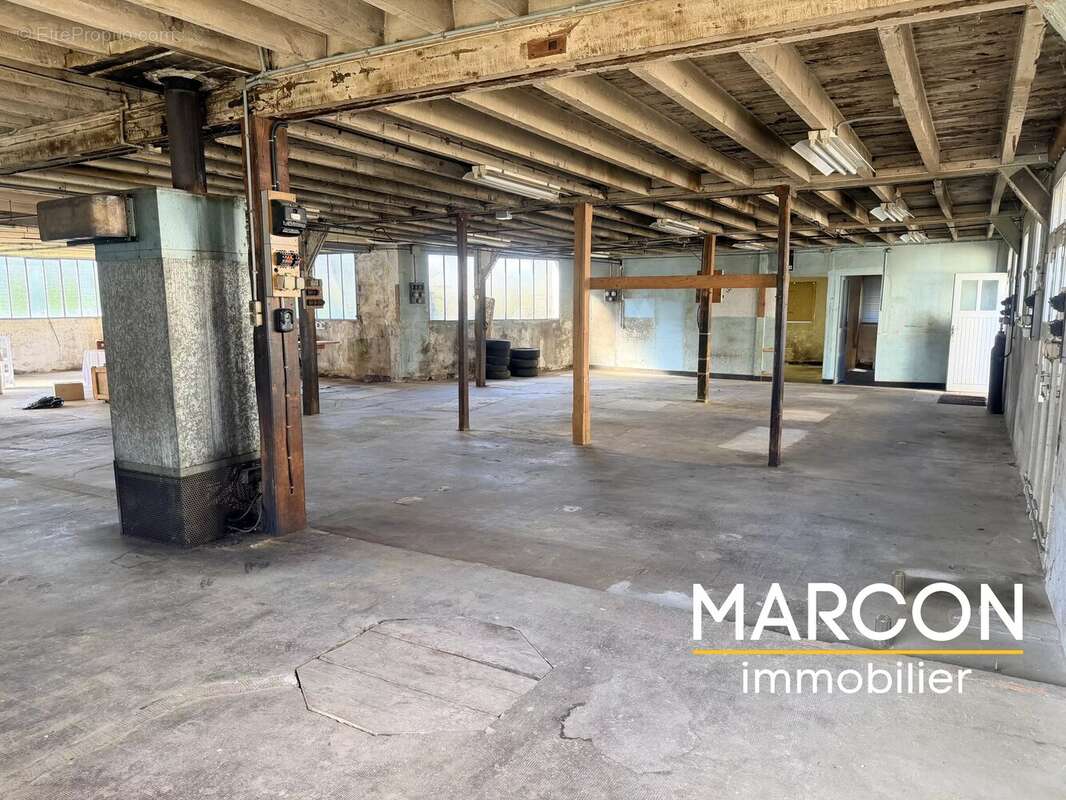 Maison à BUSSIERE-DUNOISE