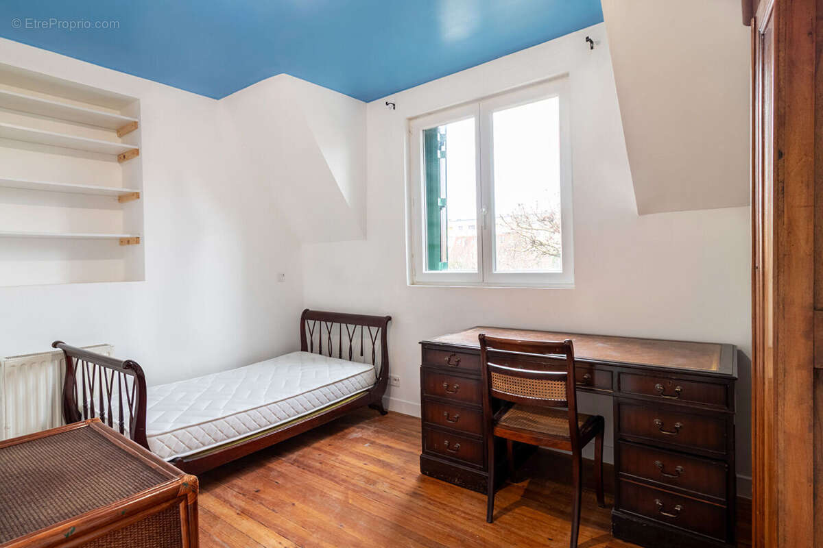 Maison à SARTROUVILLE