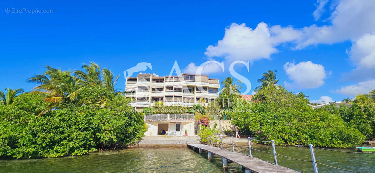 Appartement F3 au bord de l'eau, piscine, ponton - photo 12
